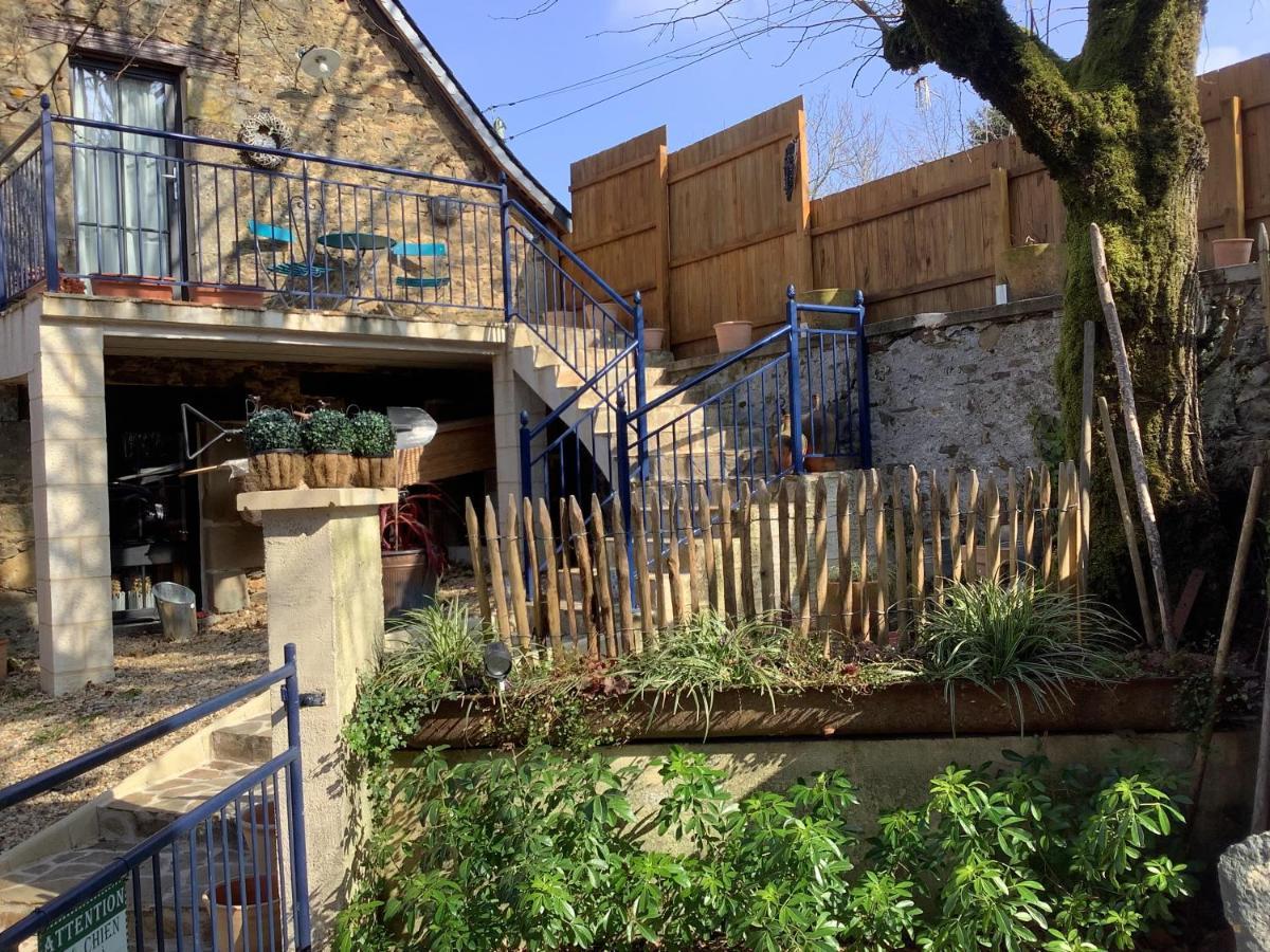 La Maison Bleue Juillac  Bagian luar foto